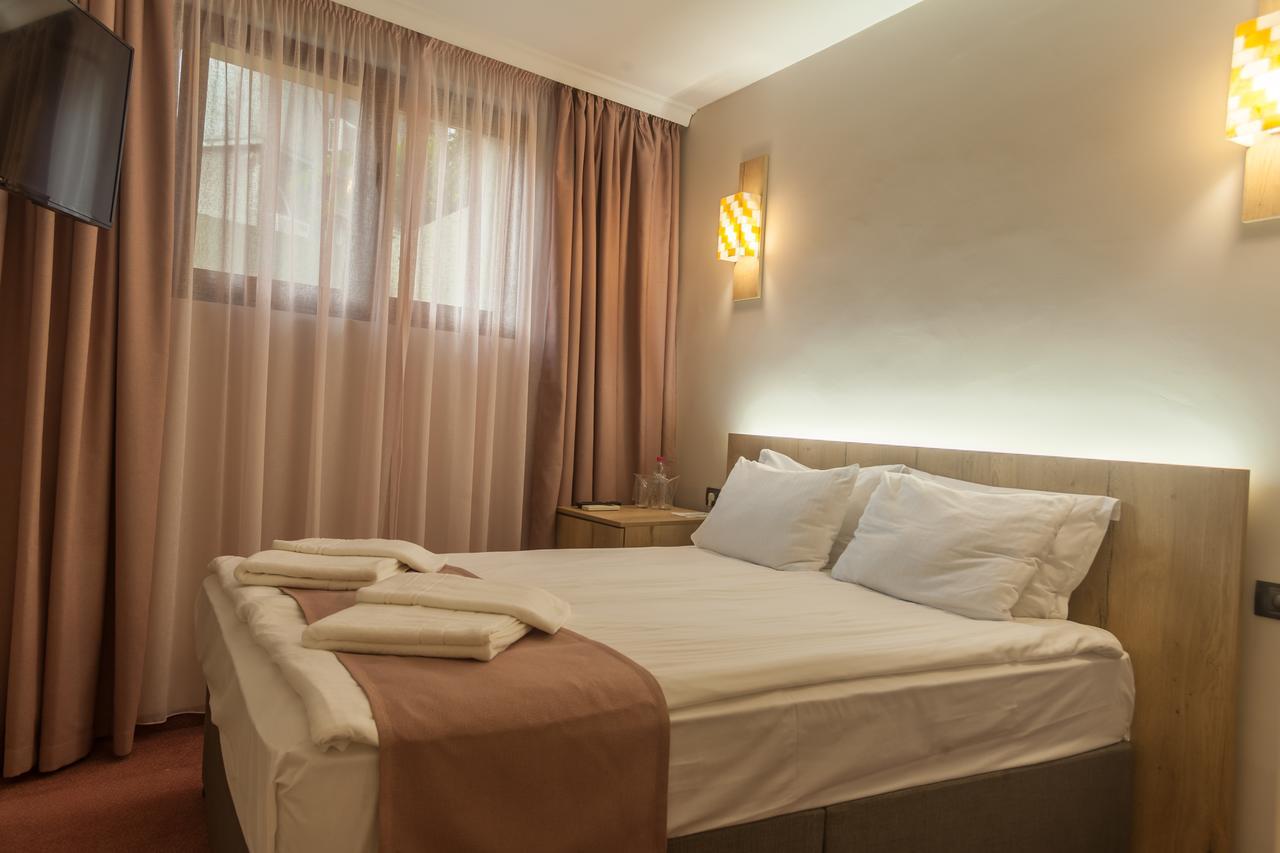 Hugo Hotel